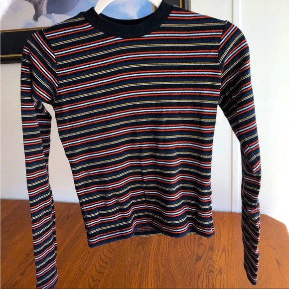 Brandy Melville Long Sleeve Top - Picture 3 of 7